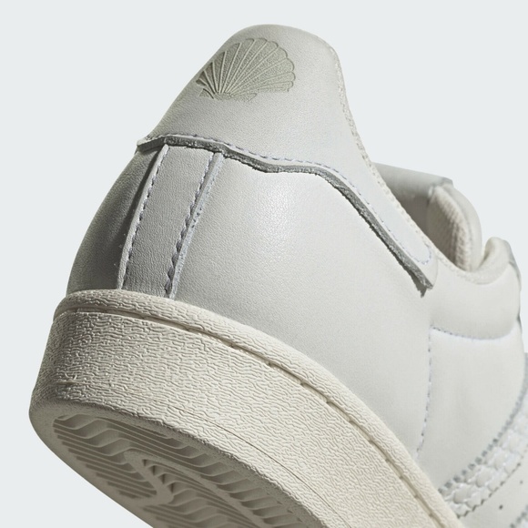 Adidas Superstar Disney The Little Mermaid Mens Shoes White GZ0474 NEW Multi Sz - Picture 8 of 9